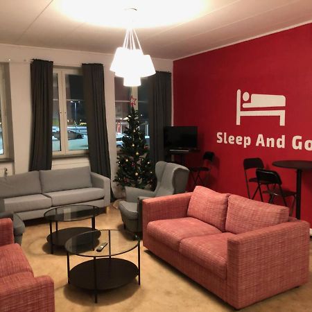 Sleep And Go Hotel Harnosand Exterior photo